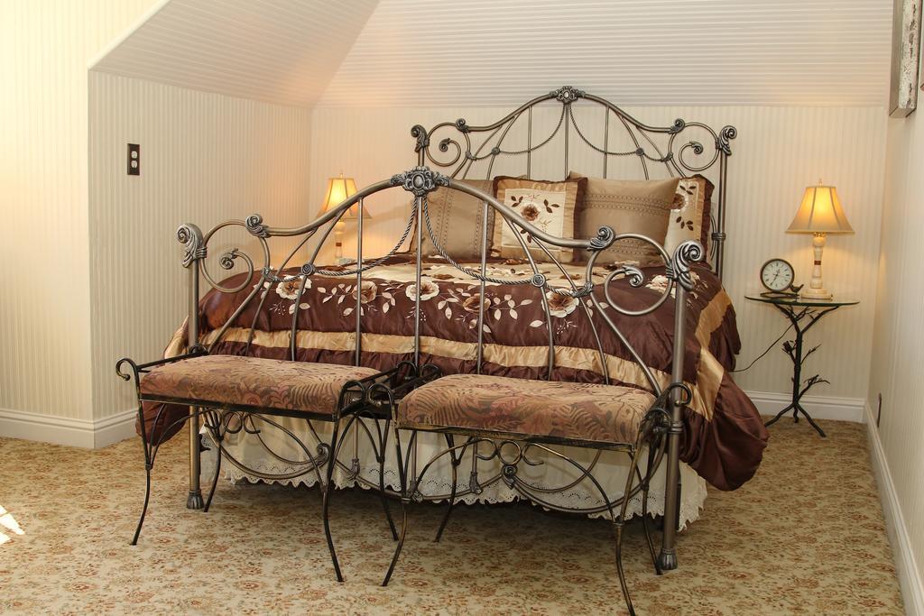 קפיטולה Monarch Cove Inn חדר תמונה